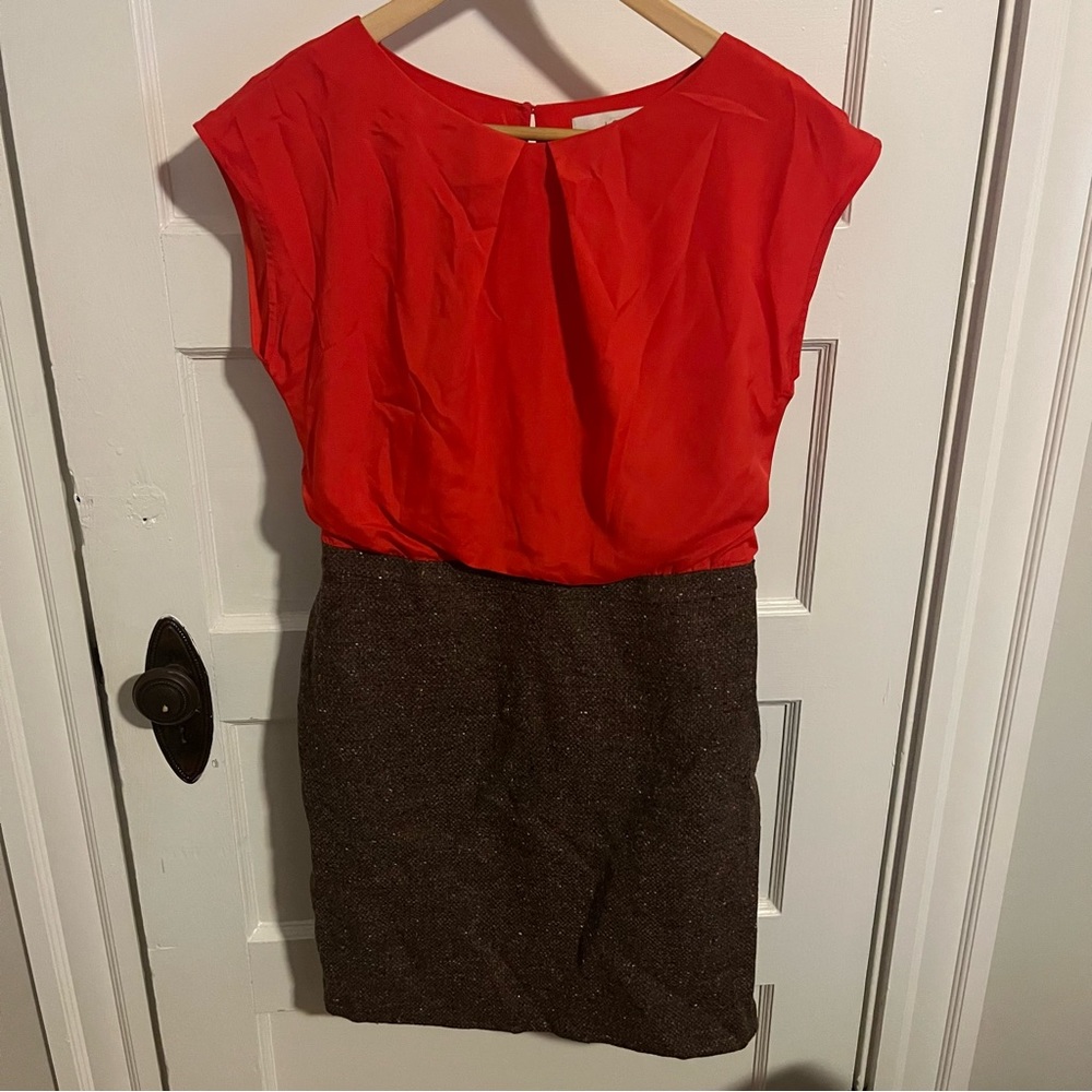 Loft dress, short, no wear, multi fabric. Heavy bottom lightweight top. Fall.